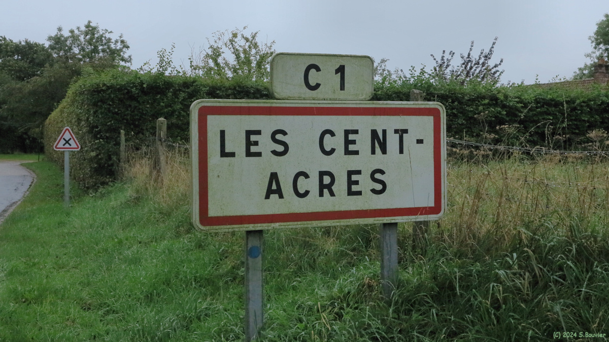 Les Cent Acres (Panneau)