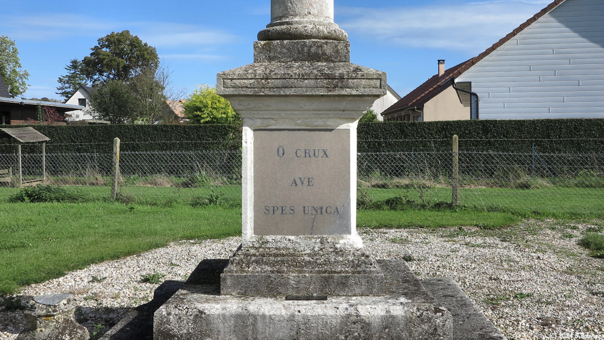 Les Cent Acres (Epigraphe 1)