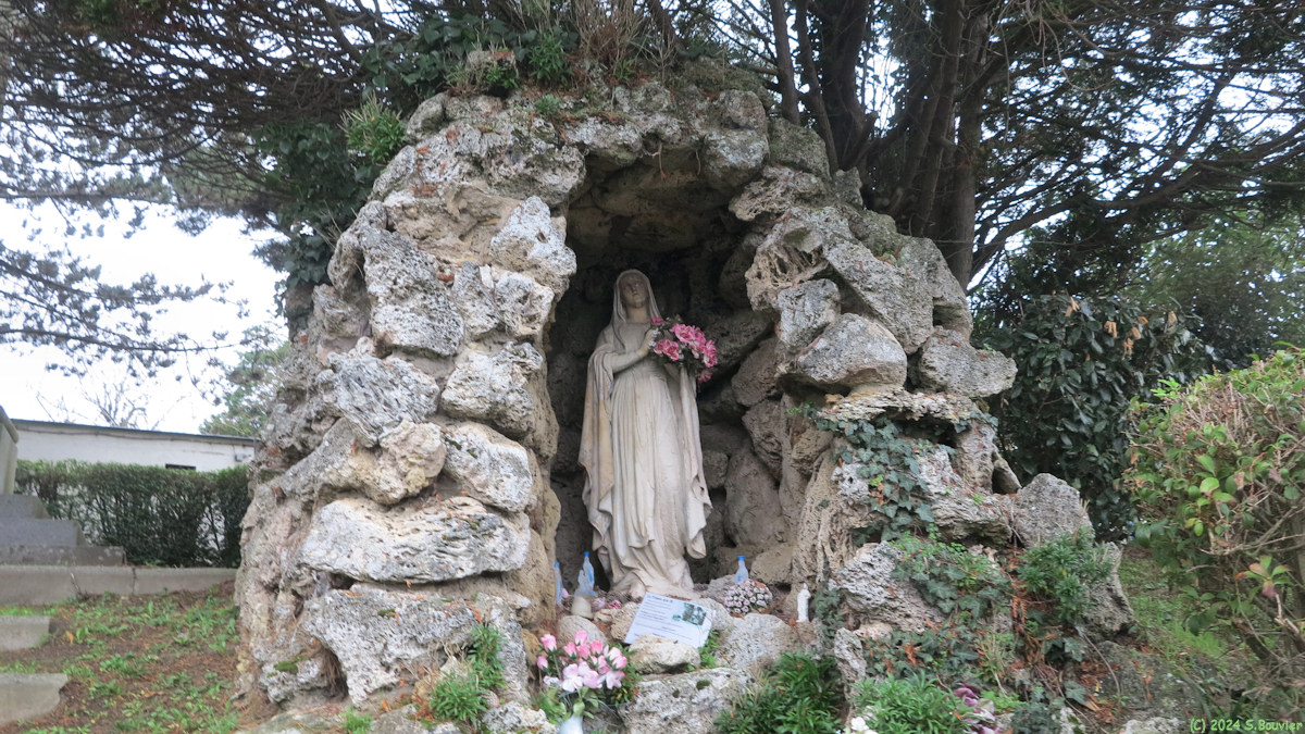 Asnelles (Vierge)