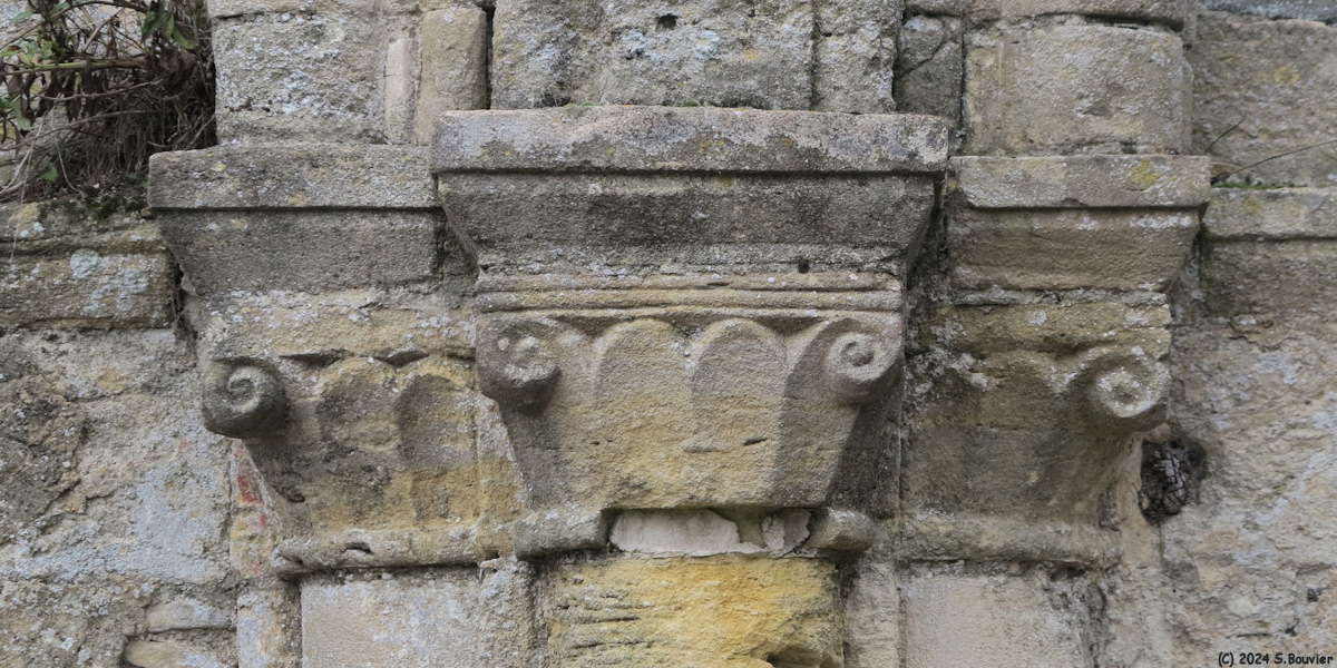 Longues sur Mer (Chapiteaux)