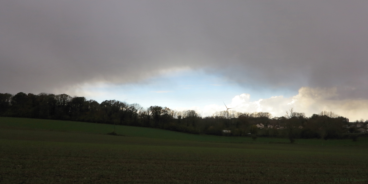 Saint Victor l'Abbaye (Nuages)