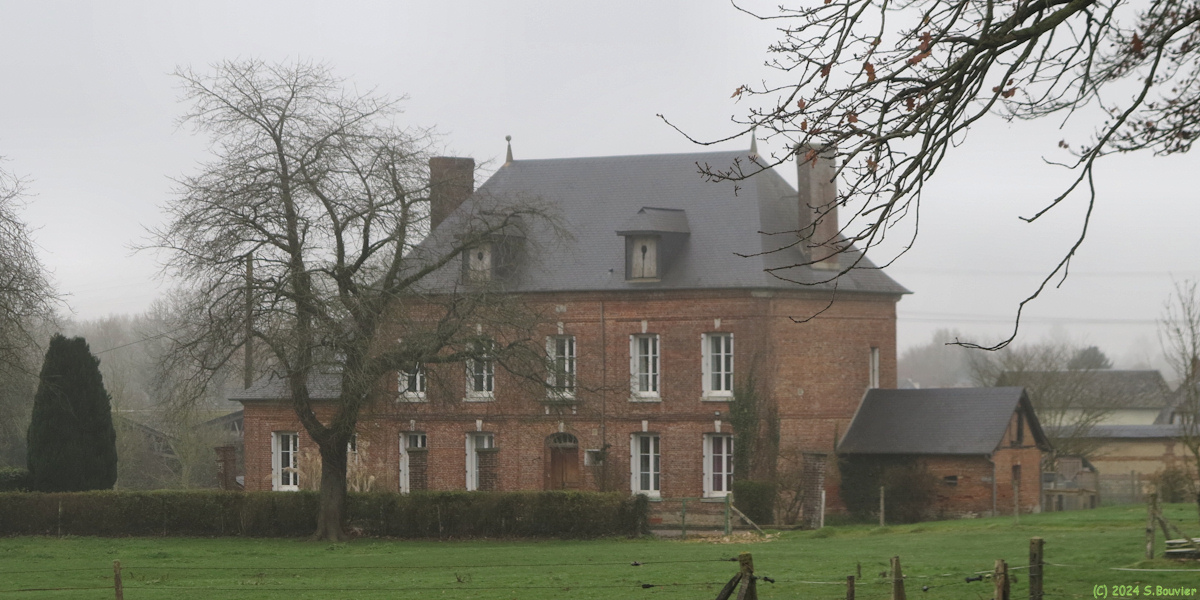 Fichemesnil (Maison)