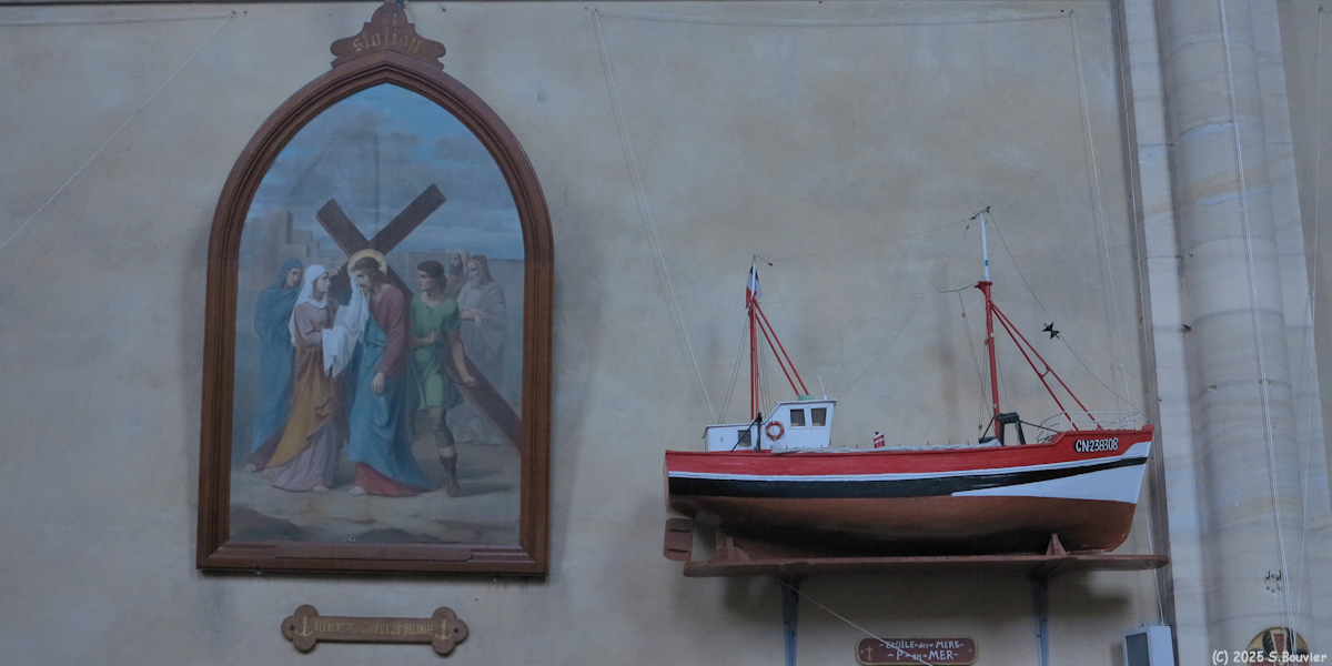 Port en Bessin (Chalutier, Eglise 2)