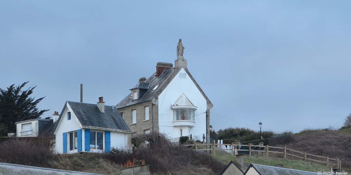 Port en Bessin (Maison-Phare 2)
