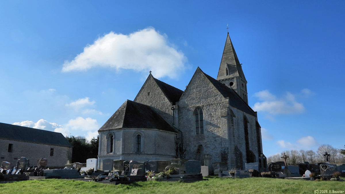 Collevillle sur Mer (Eglise)
