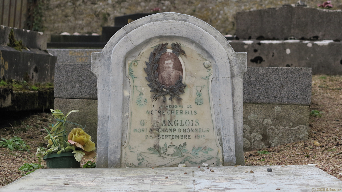 Sainte Honorine des Pertes (Tombe)