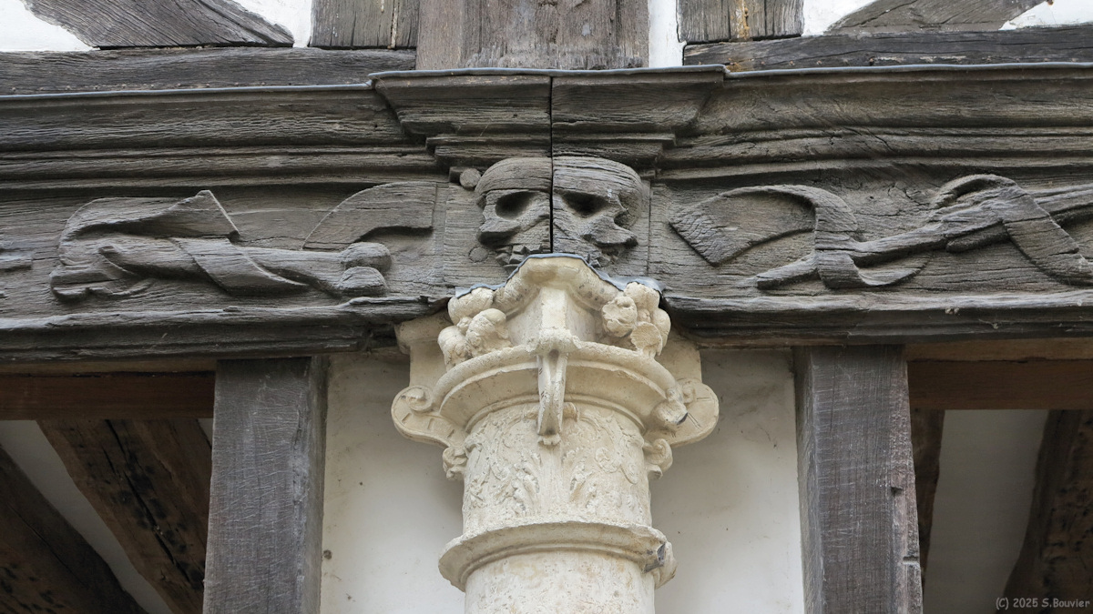 Rouen (Bas-Relief 2)