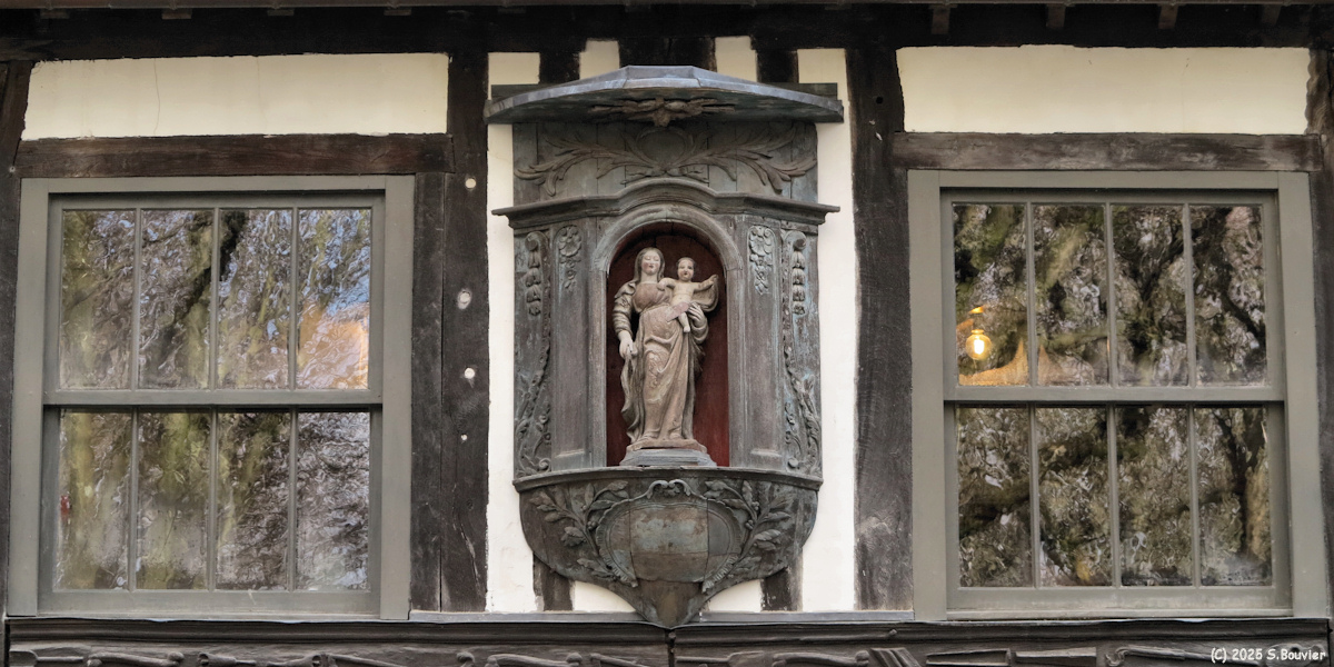 Rouen (Statuette)