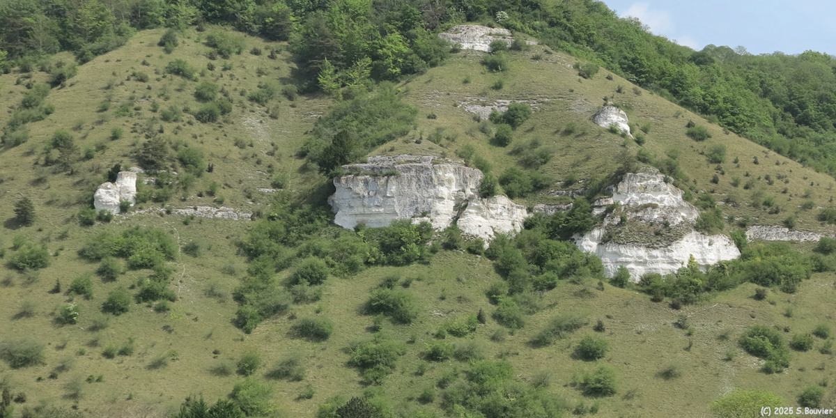Amfreville sous les Monts (Roches 4)