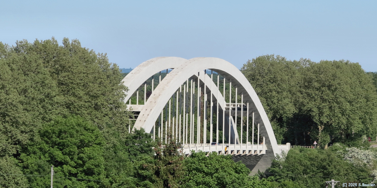 Saint Pierre du Vauvray (Pont 2)