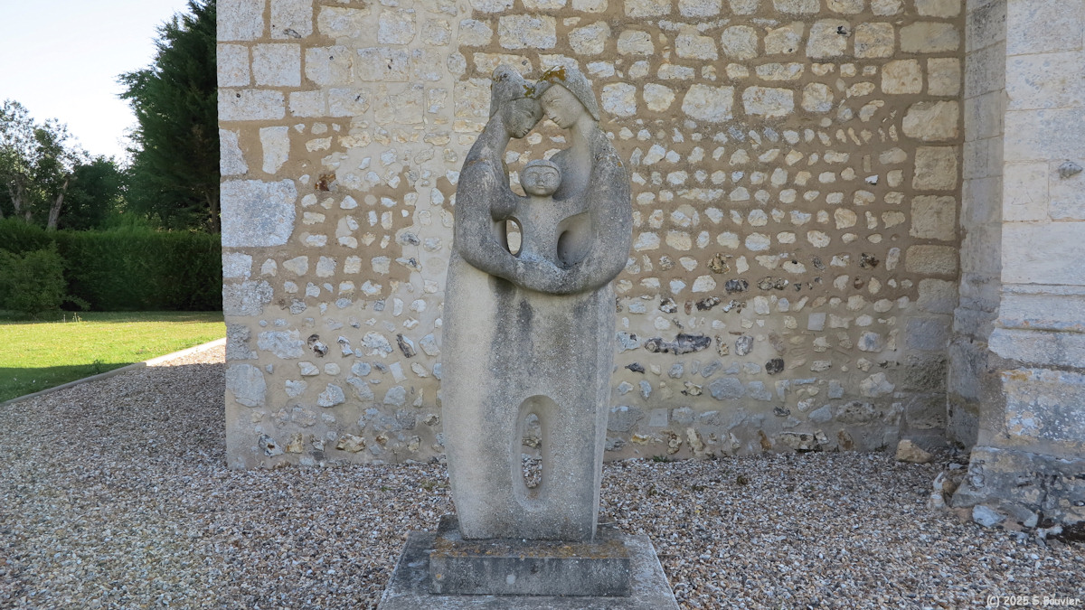 Brosville (Statue 1)