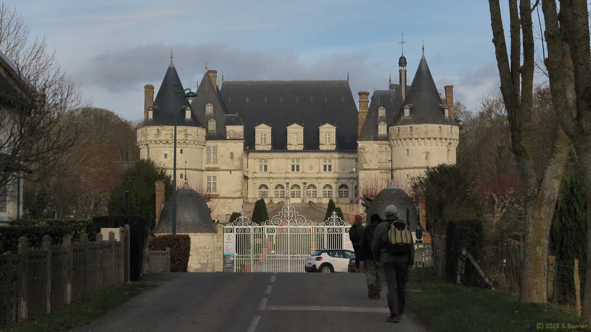 Mesnières en Bray (Château 2)