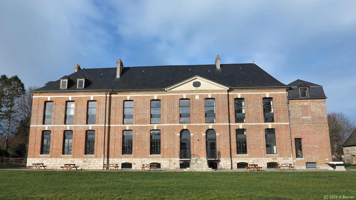 Derchigny (Château)