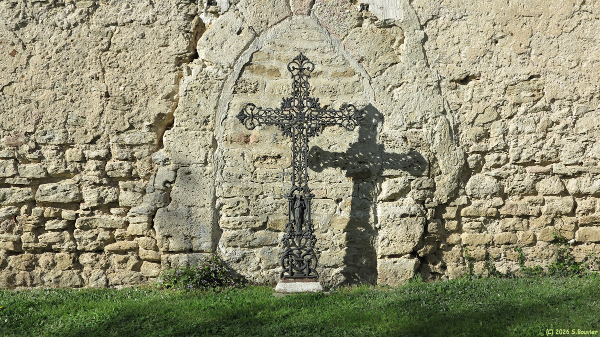 Dampierre en Bray (Croix)