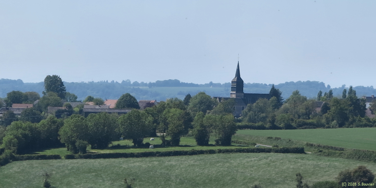 Senantes (Eglise, Village 1)
