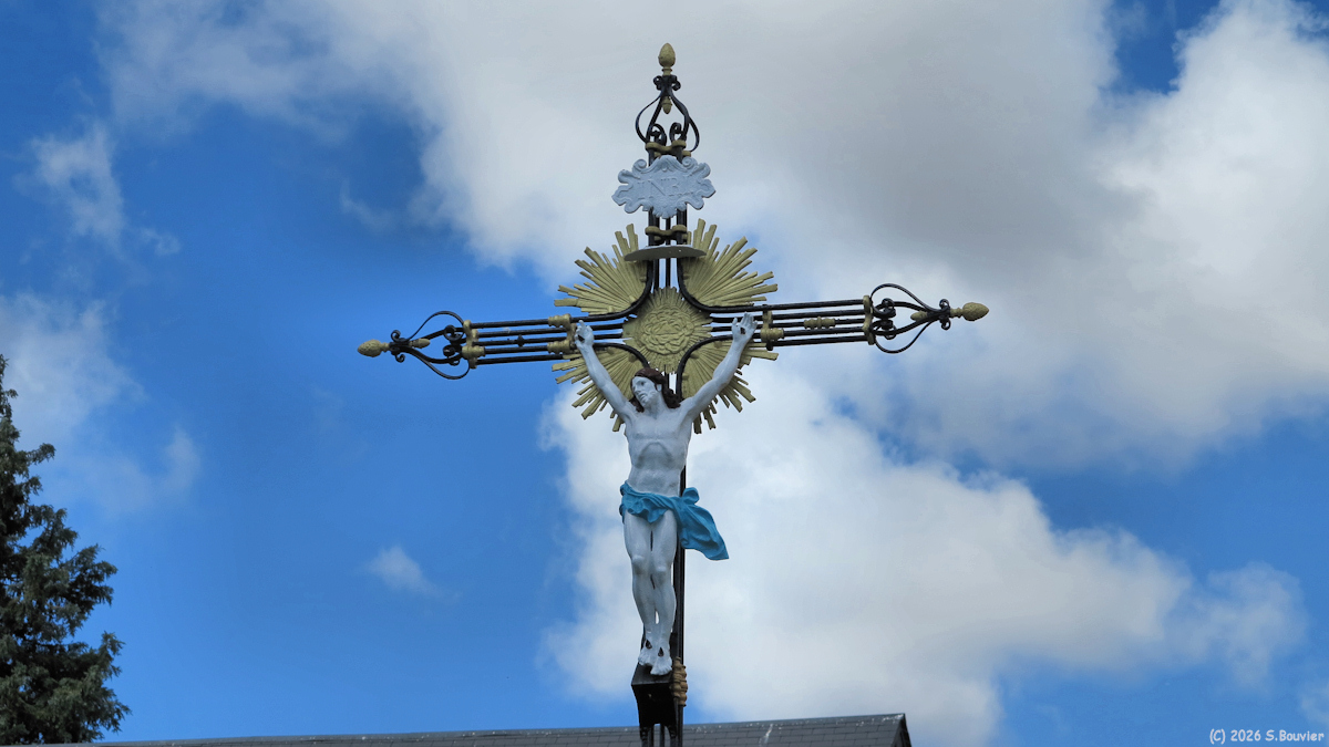 Berneuil en Bray (Croix)