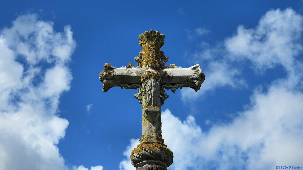 Angiens (Croix 1)