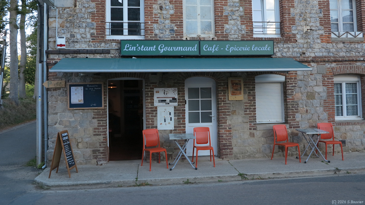 La Chapelle sur Dun (Café)