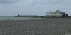 Dieppe (Seven Sisters 2)