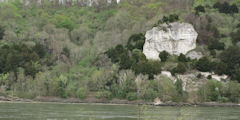 Hénouville (Roche)