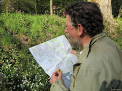 Néville (Pause)