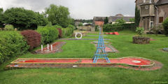 Lachapelle aux Pots (Minigolf)