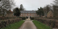 Ouville la Rivière (Château)