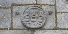 Auppegard (Triple Figure)