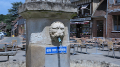 Lyons la Forêt (Fontaine)