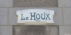 Ault (Plaque 1)