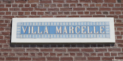 Ault (Plaque 2)