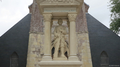 Saint Pierre en Port (Monument aux Morts)
