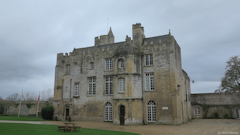Creully (Château 1)