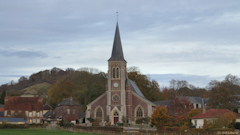 Mesnières en Bray (Eglise)