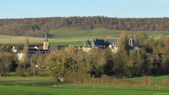 Mesnières en Bray (Eglise, Château)