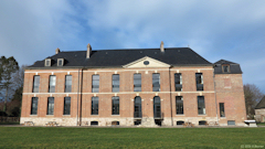 Derchigny (Château)