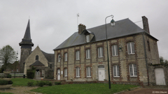 Saint Quentin des Prés (Eglise, Mairie)