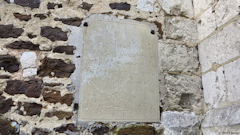 Savignies (Pierre tombale)